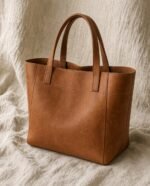 SWIRA · Cabas cognac — vue trois-quarts